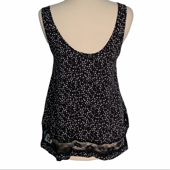 Black White Flowy Tank Polka Dot Patterned Scoop Neck Lace Detail H26 - Picture 2 of 8